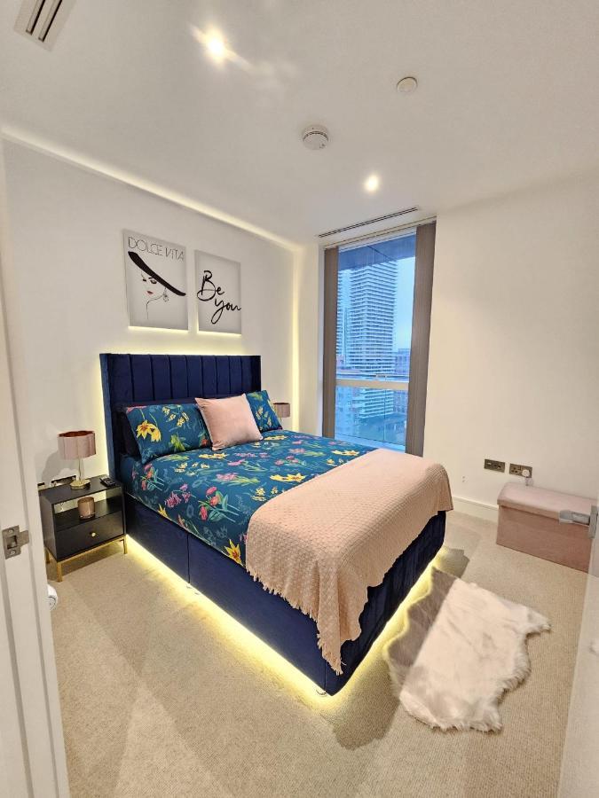 2 Bed Luxurious Apartments Canary Wharf Londra Dış mekan fotoğraf
